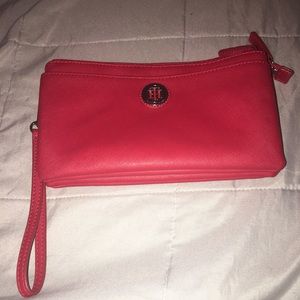 🚫🚫🚫SOLD🚫🚫🚫Red Tommy Hilfiger Wallet